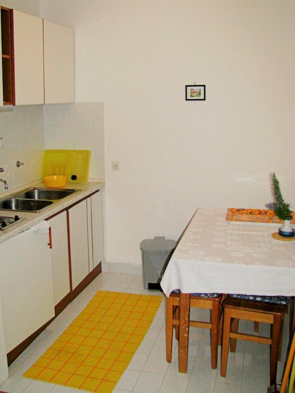 Ljiljana Apartment Okrug Gornji Habitación foto